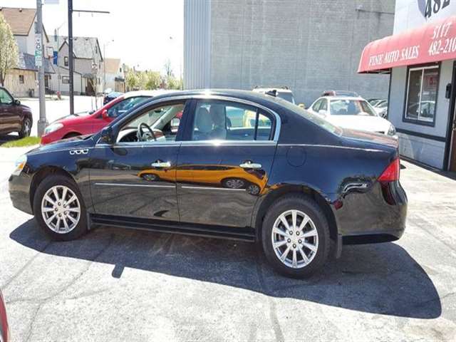 2011 Buick Lucerne CX 4dr Sedan